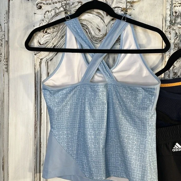 Curated Four Piece Workout Bundle - Picture 3 of 12